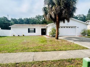 16537R Forestlake Dr, Tampa, FL 33624