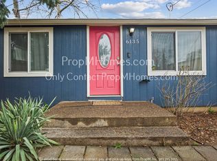 6135 SE Henderson St, Portland, OR 97206
