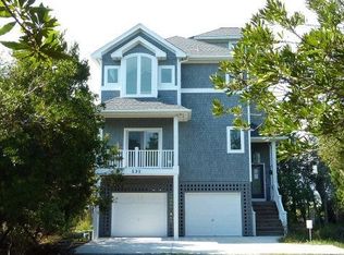 131 Oak Dr, Surf City, NC 28445