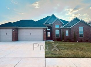 2404 Charles St, Pea Ridge, AR 72751