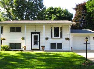 2254 Northridge Ln, Washington, IL 61571