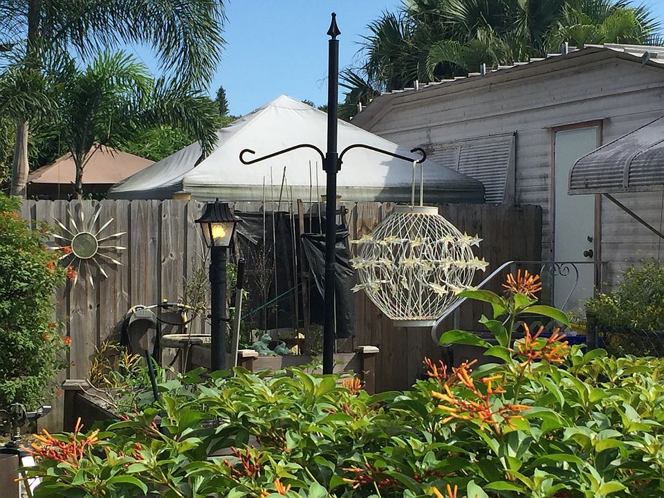 1st image of 5462 Elaine Cir