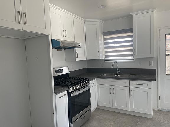 4th image of 5210 Acacia St #5214