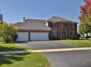 13520 Golden Meadow Dr, Plainfield, IL 60544
