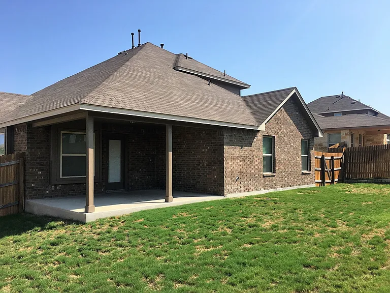 516 Tula Trl — Photo 10