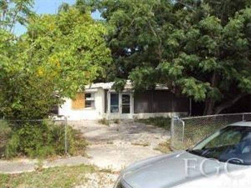 1st image of 336 Kingston Dr W
