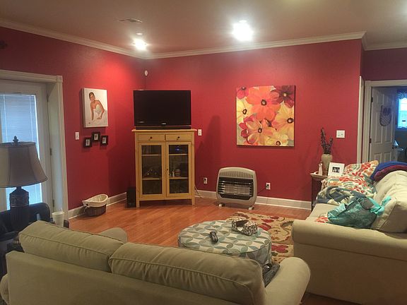 3rd image of 311 Lee Ann Way
