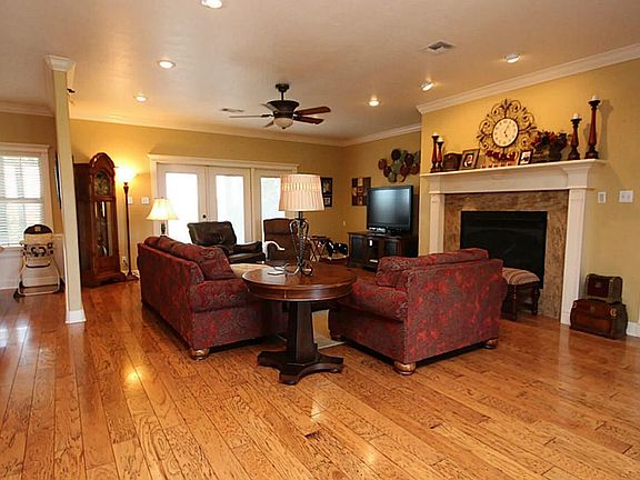 3rd image of 7550 Steinfeld Ln