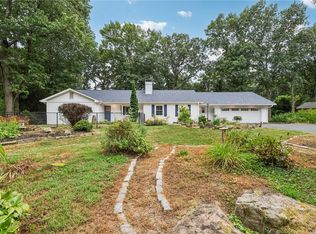 806 Belmont Rd, Butler, PA 16001