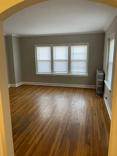 Taylor Apartments Photo 1