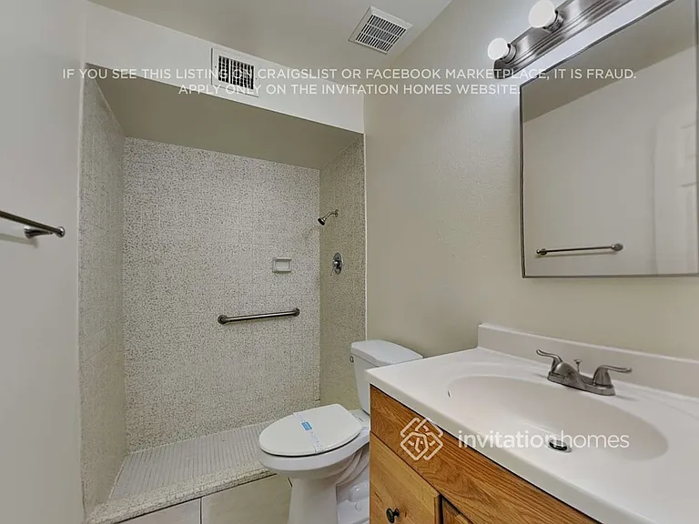 7115 W North Ln — Photo 12
