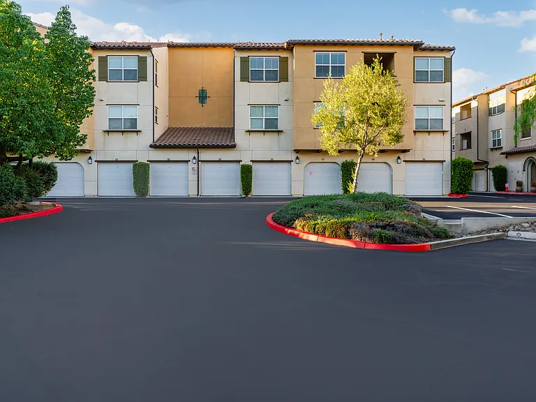 Paseos At Magnolia Luxury Apartments Homes — Photo 74
