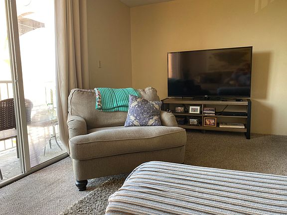 5th image of 3930 S Roosevelt Blvd #S304