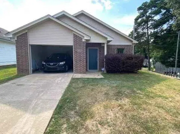 3211 Fawn Dr, Benton, AR 72019