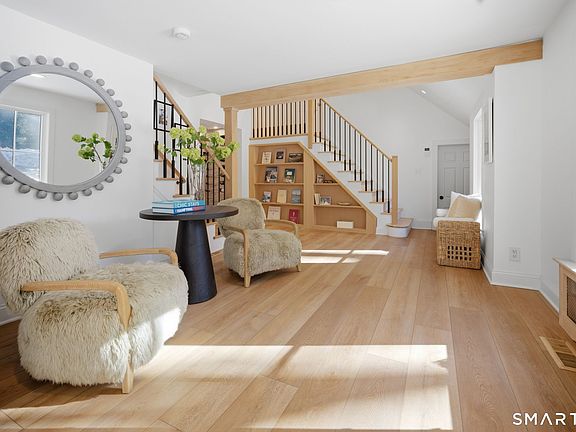 3rd image of 234 Wilton Road