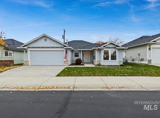 2494 N Aronmink Ln, Meridian, ID 83646