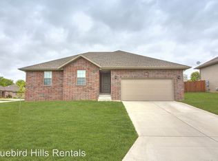 1664 N Mallard Dr, Nixa, MO 65714