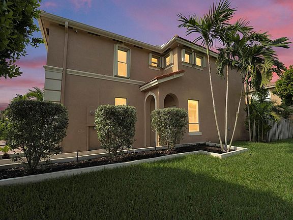 3rd image of 5197 Meadow Oaks Drive #5197