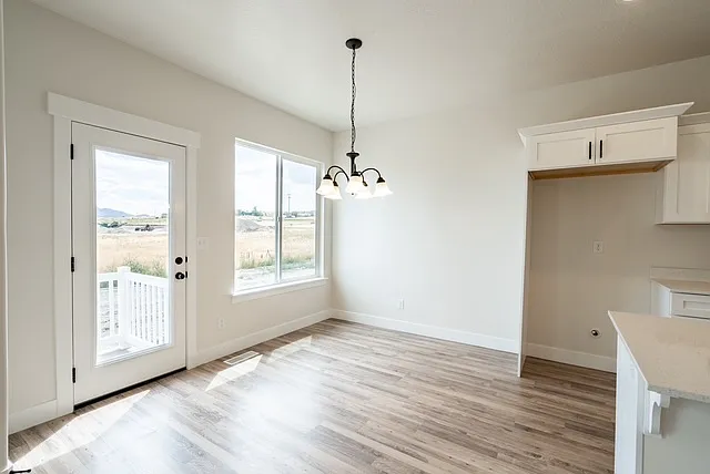 1328 N Sage Dr — Photo 9