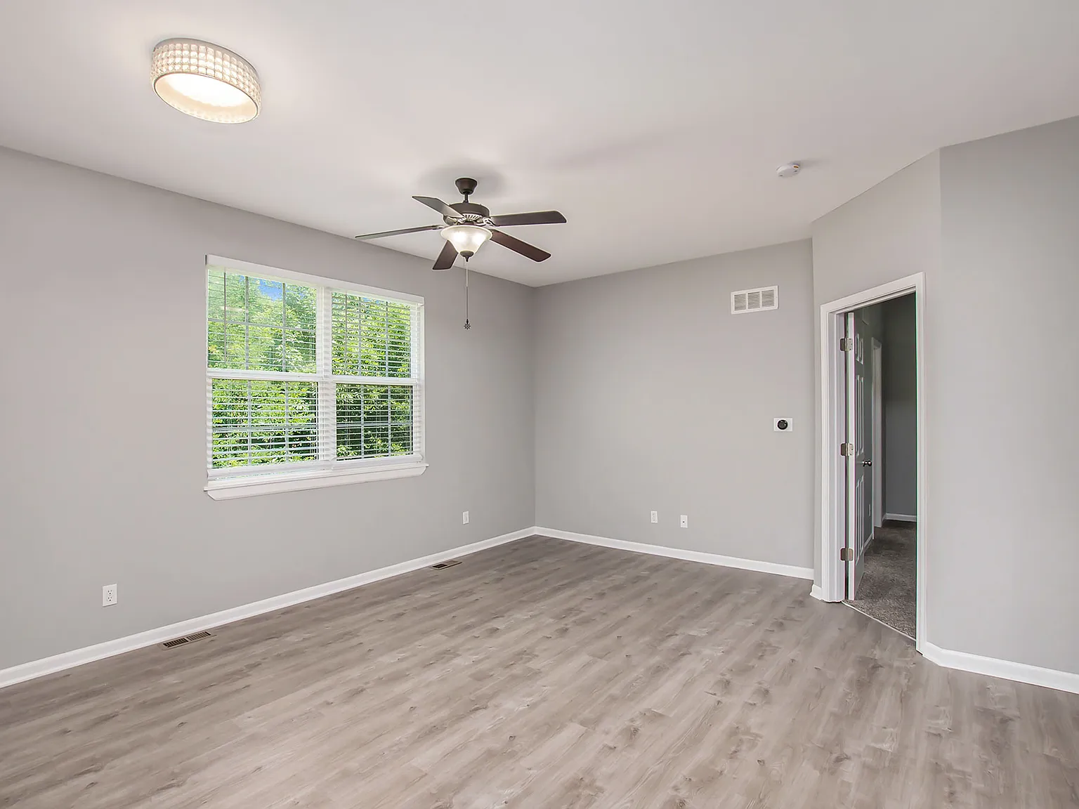 Valley Forest Residences - 8321 — Photo 2