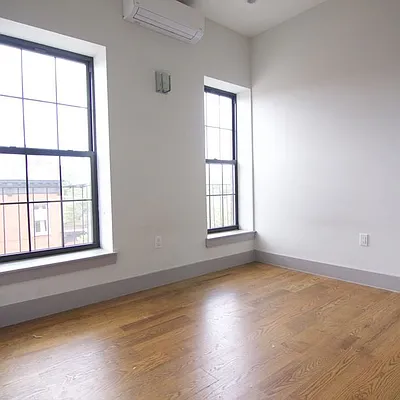 Rented by Nooklyn NYC LLC | media 56