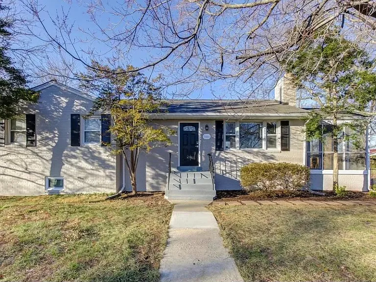 5806 Burgess Rd — Photo 5