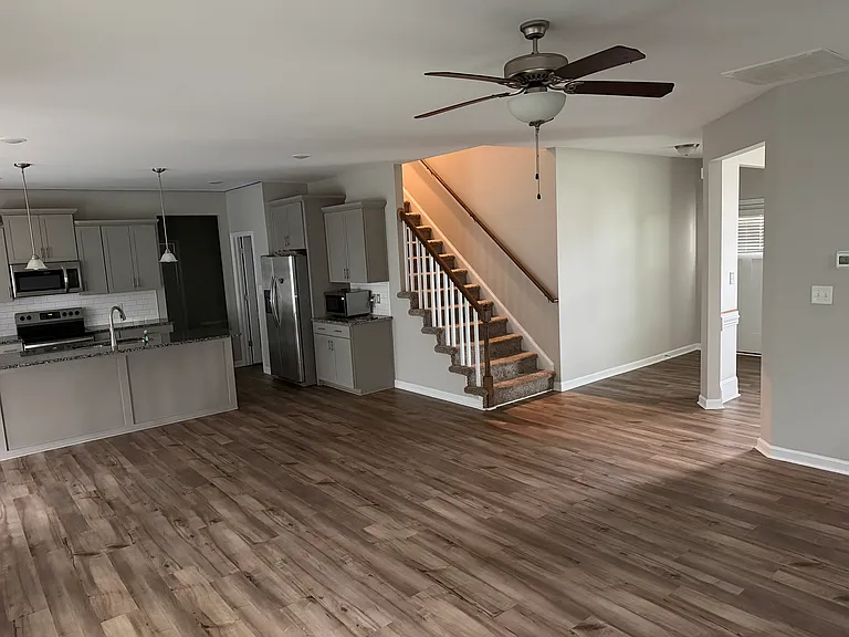 482 Weston Woods St — Photo 12