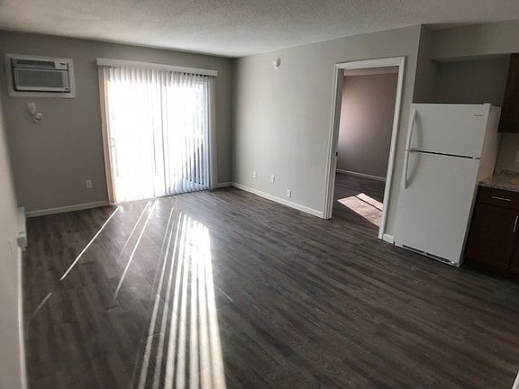 3rd image of 510 S 3rd St APT K