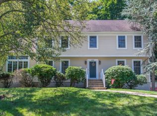 332 Pompton Ave, Pompton Lakes, NJ 07442