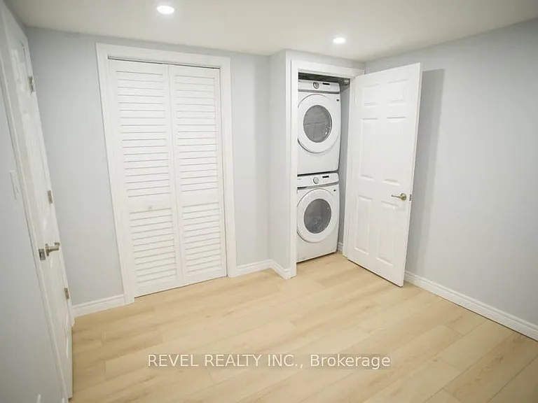 415 Chatham St #3 — Photo 11