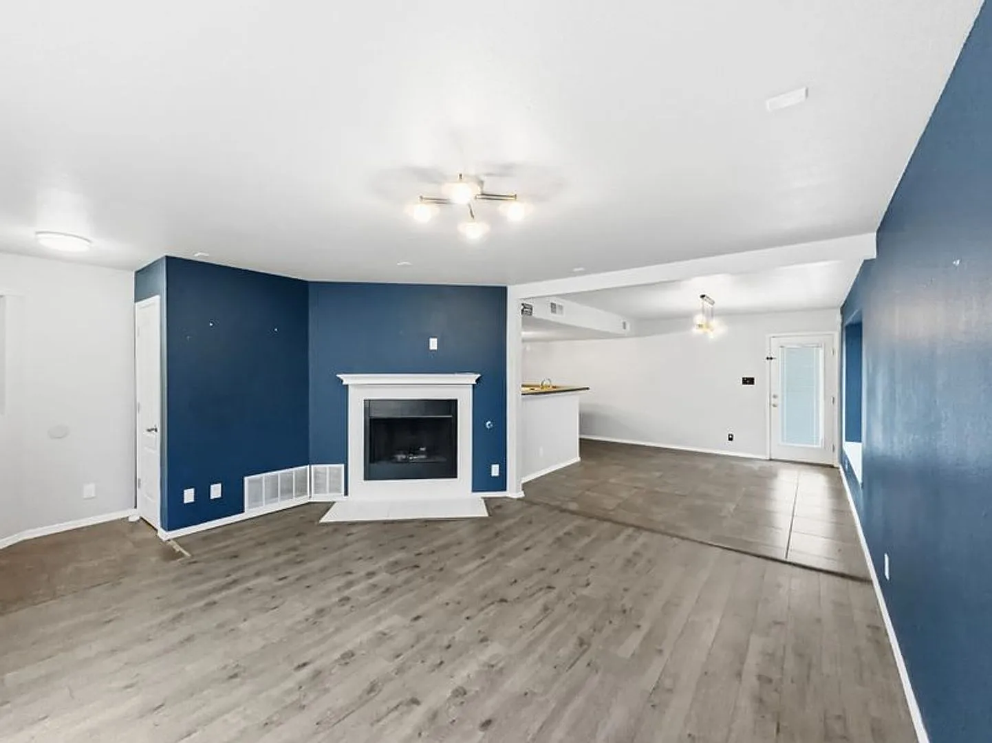Gorgeous Home — Photo 4