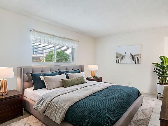 4th image of 601 NW 78TH Terrace #106