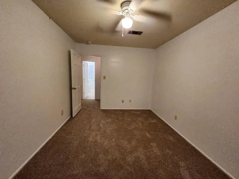 3602 Nassau Dr — Photo 18