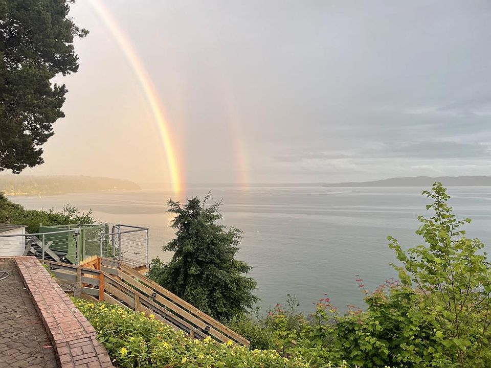 Welcome to Three Tree Point!