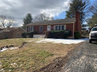 3515 Poplar Dr, Roanoke, VA 24018