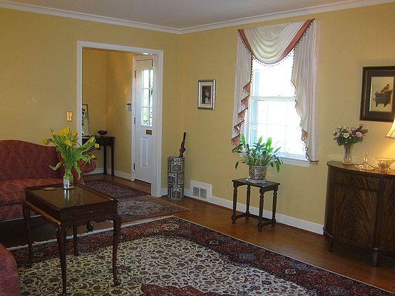 Living Rm
