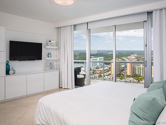 3rd image of 17001 Collins Ave APT 4105