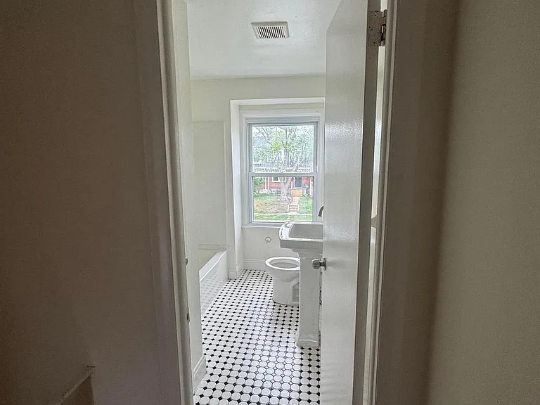 2128 Cockspur Rd — Photo 21