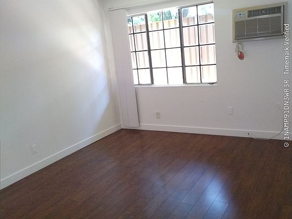 3rd image of 8770 Van Nuys Blvd APT 4