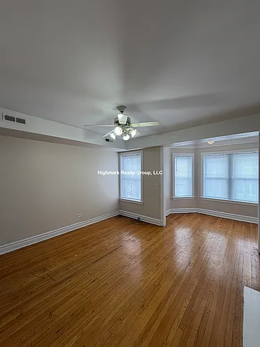 7507 N Greenview Ave #3N Photo 1