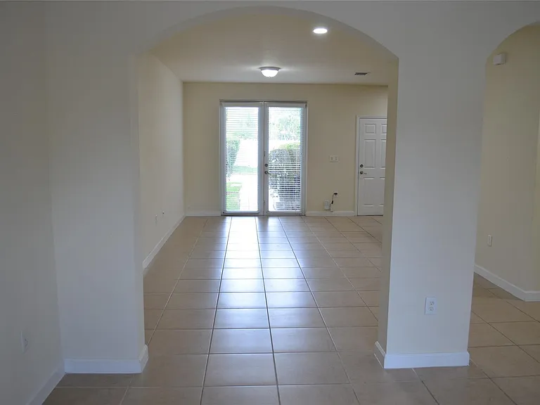 17093 SW 93rd St — Photo 5