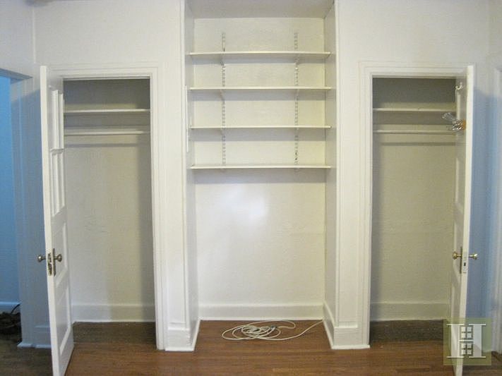 1st image of 256 W 93rd St APT 1R