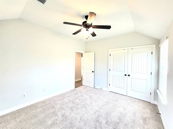 5th image of 3303 Stockport Dr