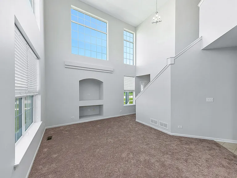 23844 McMullin Cir — Photo 6