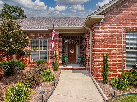2nd image of 2608 Whitewood Dr