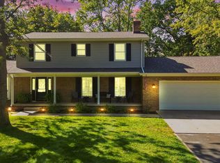 6985 Windsor Dr, Demotte, IN 46310