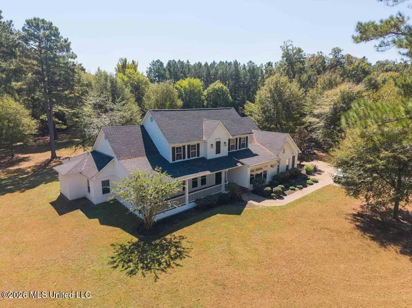 113 Blackberry Creek Rd, Flora, MS 39071