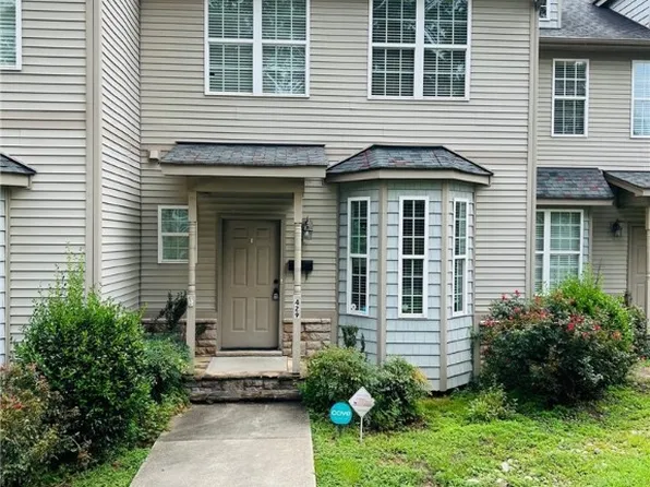 429 Georgetown Cir, Fayetteville, NC 28314