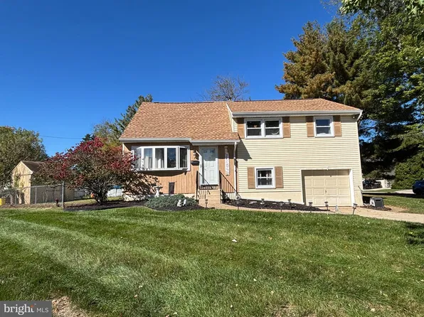 1 Rondon Ave, Berlin, NJ 08009