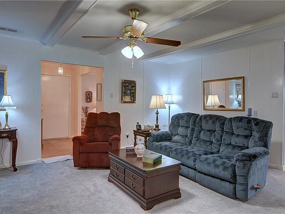 5th image of 2505 River Oaks Ln